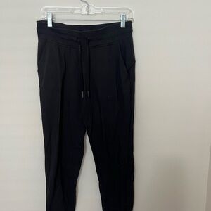Lululemon Joggers Black size 8